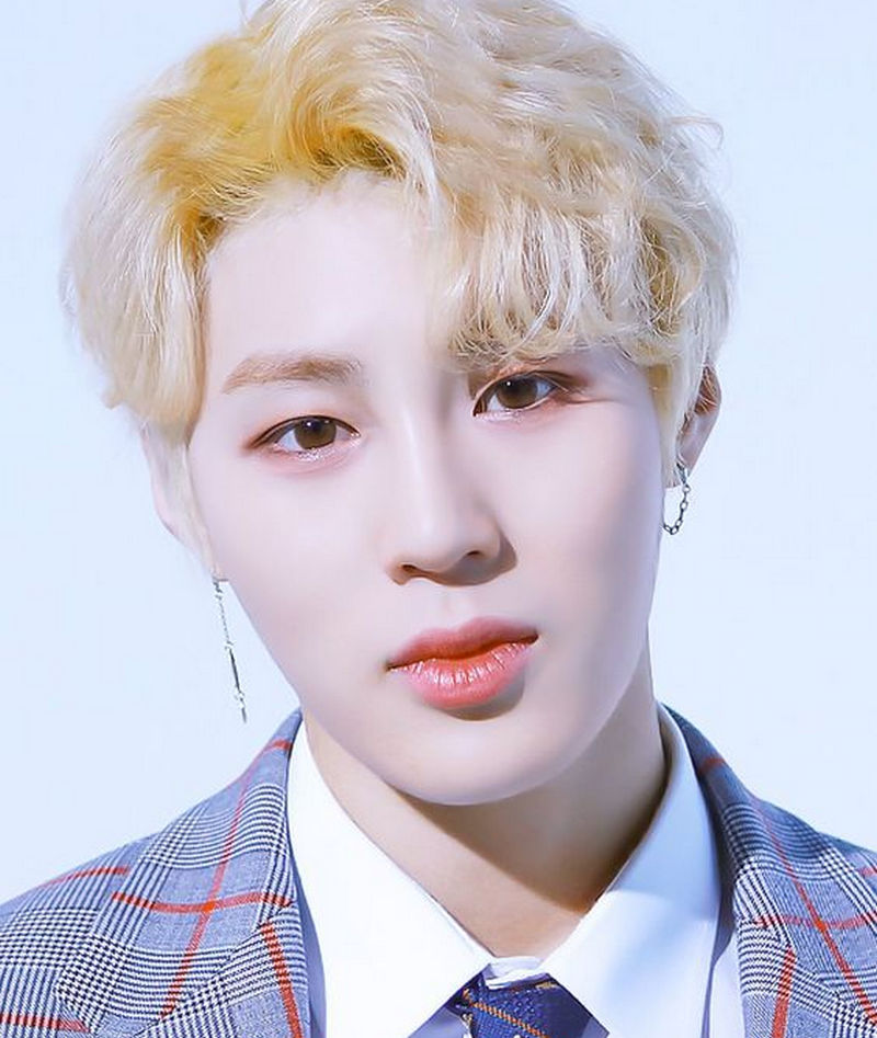 Sungwoon 