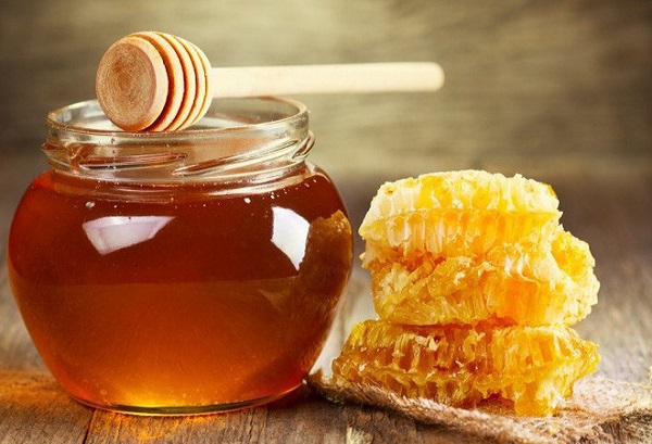 Nên bổ sung mật ong để béo mặt không béo người