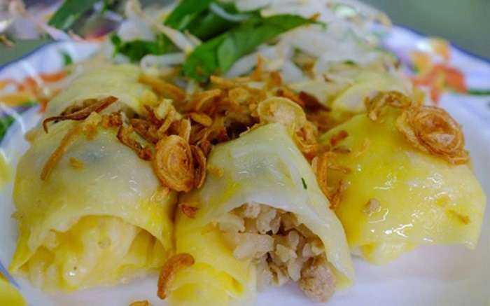 Bánh cuốn trứng đặc sản Lạng Sơn (Nguồn: Báo Thanh Niên)