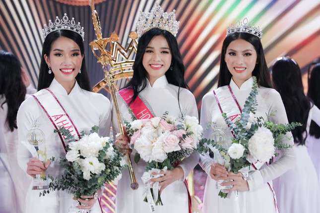 Toàn cảnh đêm Chung kết Hoa hậu Việt Nam 2020 qua những hình ảnh ấn tượng ảnh 12