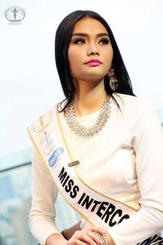 Loạt Hoa hậu châu Á xấu đi vào lịch sử: Người đôi mươi mà trông như bà cô U50, kẻ bị chê nhan sắc đáng sợ đến mức kinh dị - Hình 25