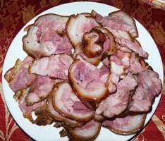 Thịt lợn hun khói Lai Châu