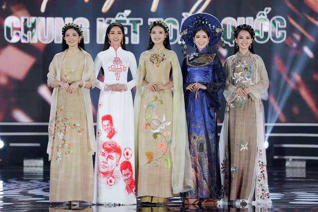 Toàn cảnh đêm Chung kết Hoa hậu Việt Nam 2020 qua những hình ảnh ấn tượng ảnh 7