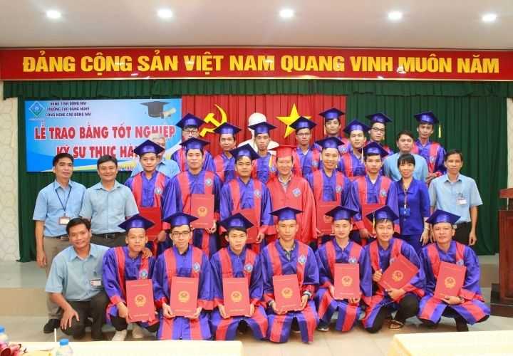 Top 9 Trường Dạy Nghề ở Đồng Nai Uy Tín Nhất - ReviewNao
