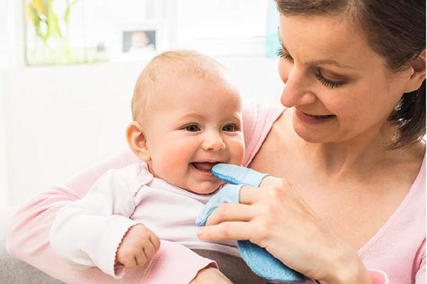 Vệ sinh tai - mũi - họng cho trẻ đúng cách sẽ giúp mẹ bớt nỗi lo trẻ bị bệnh